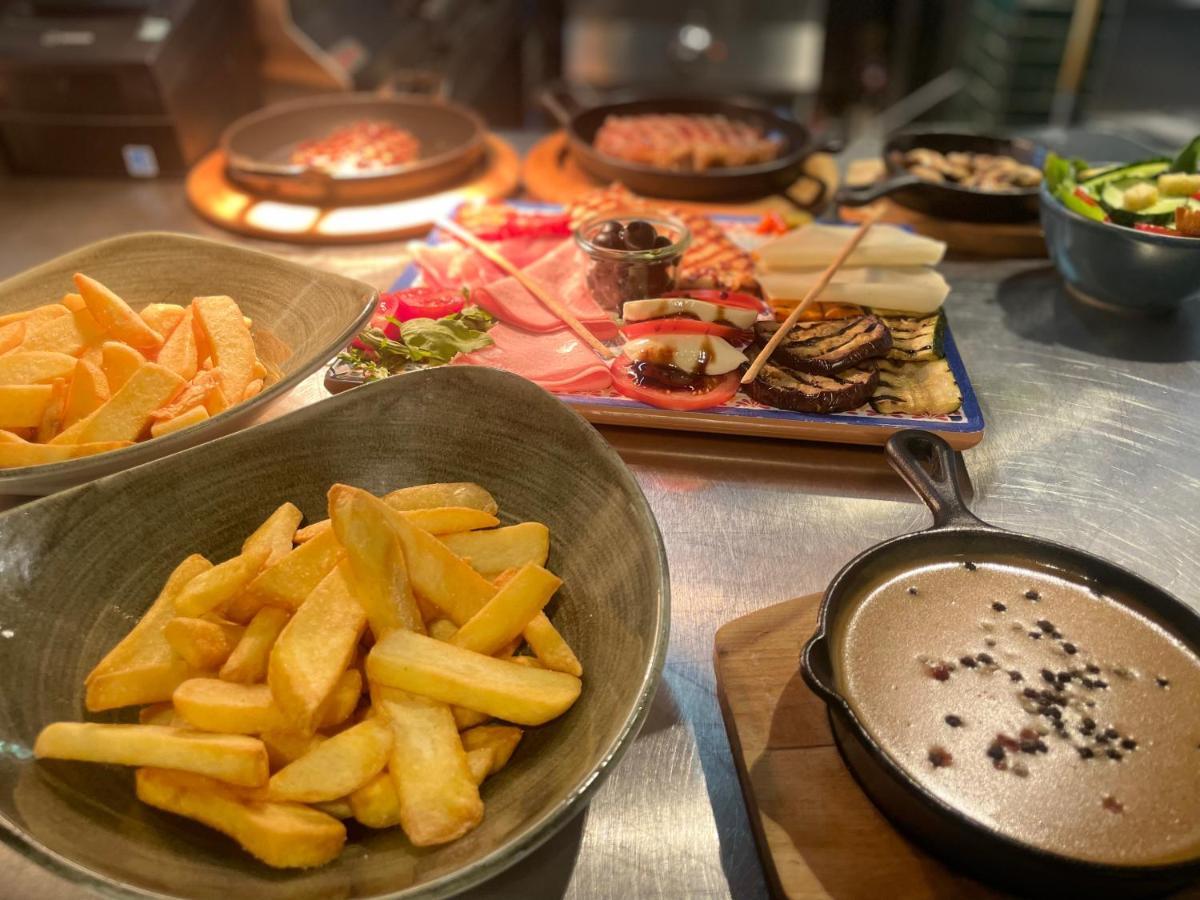 Hotel Am Stadion Vanino Cucina Italian Bielefeld Eksteriør billede