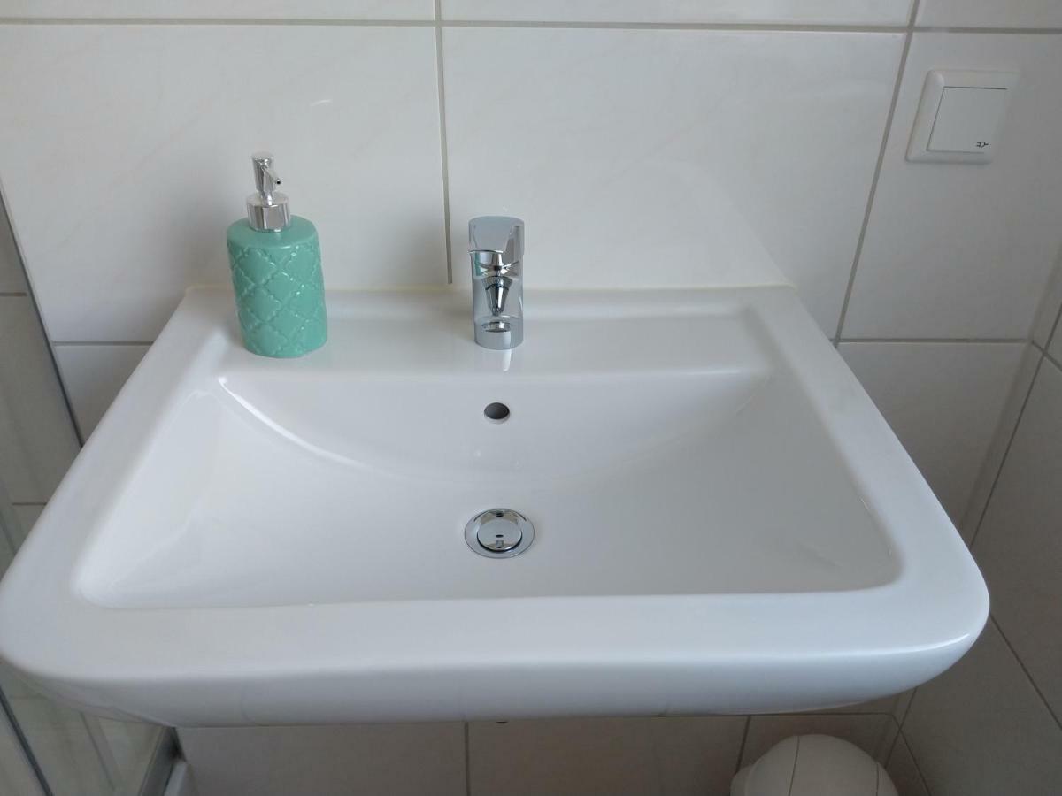 Hotel Am Stadion Vanino Cucina Italian Bielefeld Eksteriør billede