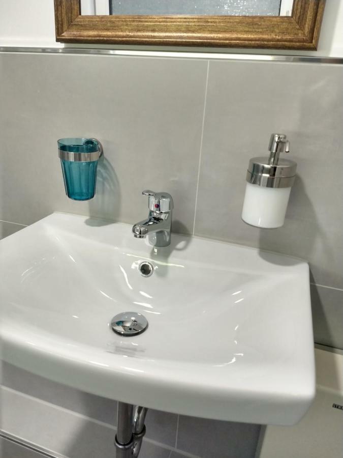 Hotel Am Stadion Vanino Cucina Italian Bielefeld Eksteriør billede